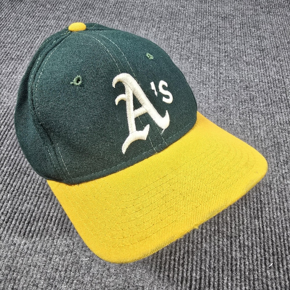 Vintage Oakland‎ Athletics Hat Cap Fitted Mens 7 MLB Baseball 90s The Pro